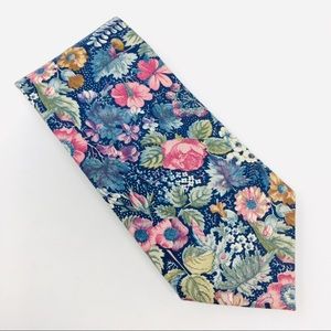 Boston Traders Mens Floral Tie